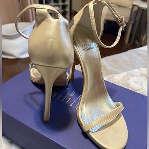 Stuart Weitzman Nudist - Pale Gold size 6.5